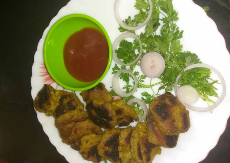 Easiest Way to Make Appetizing Raw banana cutlet