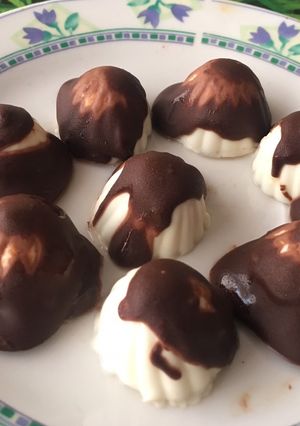 Foto principal de Mini-quesos de burgos cubiertos de chocolate sin azúcar BLW (+9 M)