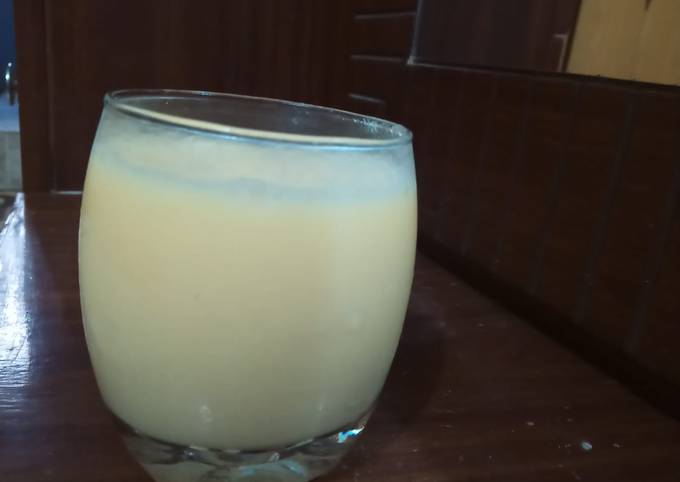 Recipe of Thomas Keller Mango Smoothie