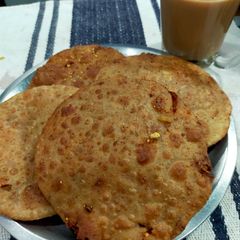 A picture of Sattu Powder Masala Puri.