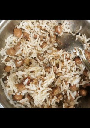 छोले चावल (chole chawal recipe in Hindi) रेसिपी मुख्य फोटो