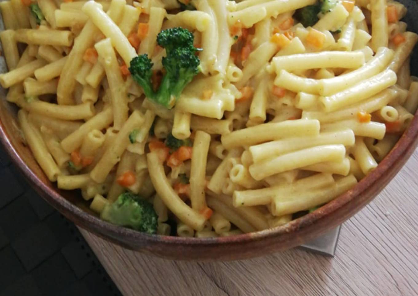 Carrot sherry broccoli with creamy broth curry