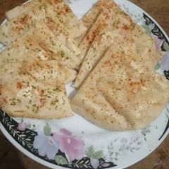 A picture of Turkish flat bread.