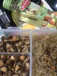 Foto resep Menu Sehat - Day 2. Shirataki Aglio Olio dengan Ayam Oregano