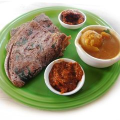 A picture of Ragi Adai dosai.