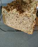 Pan integral de espelta con semillas en panificadora Moulinex