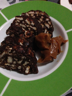 Una foto de Salchichón de chocolate