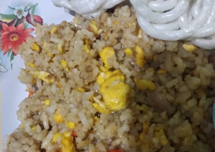 Bagaimana Membuat Nasi Goreng simpel yang Sempurna