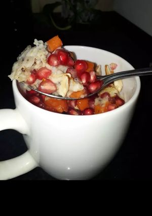 A picture of Oats in coffee mug easy 2 min breakfast.