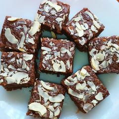 A picture of Dodha Burfi.