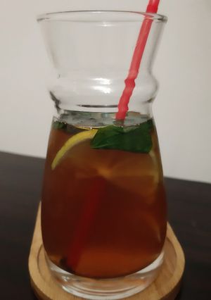 Une photo de Thé menthe citron miel 🍋🌿🍯