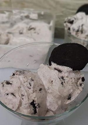 A picture of Oreo Ice cream.