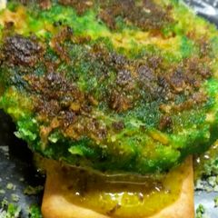 A picture of HaraHara kabab.