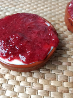 Una foto de Postre mousse de yogur griego