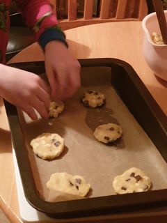 A picture of Easy Bake Chocolate Chip Cookies.