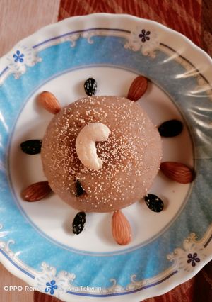 A picture of Semolina halwa.