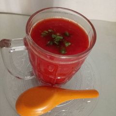 A picture of Carrots, beetroot & tomato soup.