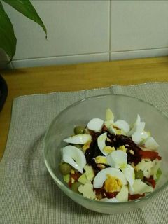 Una foto de Ensalada variada con vinagreta de mostaza