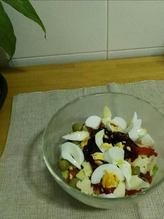 Una foto de Ensalada variada con vinagreta de mostaza