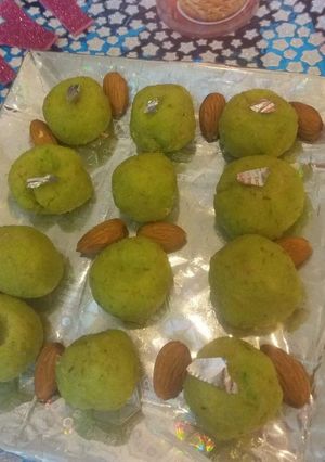 A picture of Coconut mithai.