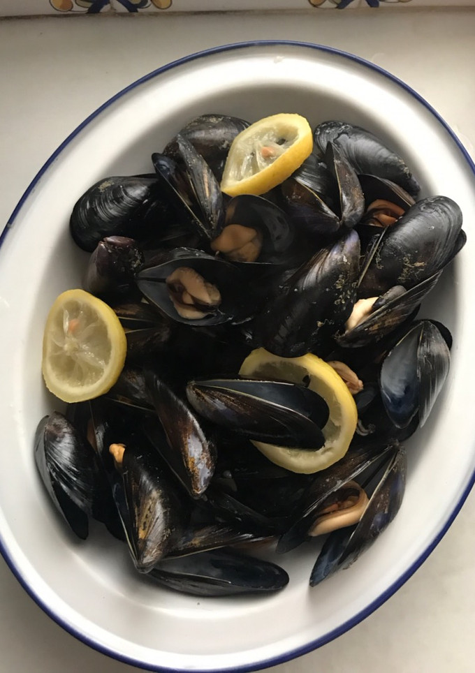 Una foto de Clochinas del Mediterráneoal limón 🍋