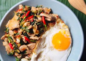 How to Cook Appetizing Spicy pork and holy basil
