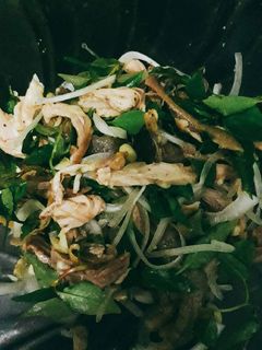 Hình của món Gà bóp.