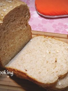 全麥優酪乳吐司(麵包機) 的食譜成品照片