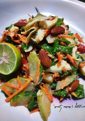 A picture of Yummy Almond salad.