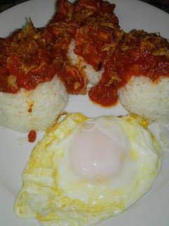 Una foto de Arroz a la cubana