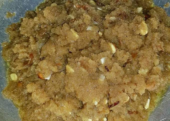 Recipe: Appetizing Rava sooji dry fruits halwa