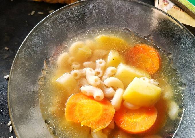 Langkah Mudah untuk Menyiapkan Sup makaroni racik, Bikin Ngiler