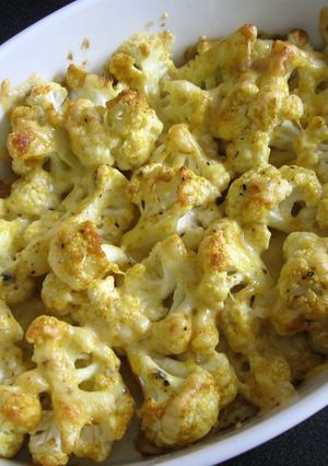 A picture of Cauliflower Curry Mayo Cheese Bake.
