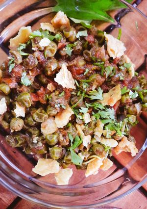 A picture of Masala Matar Chaat.