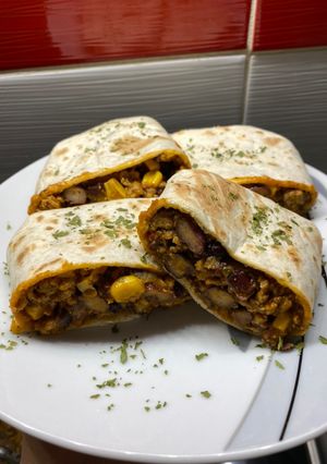 Mexikói chilis bab tortillába 🌮 recept fotója