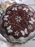 Torta con bianco d'uovo,cioccolato e un ripieno goloso di Nutella 🦋