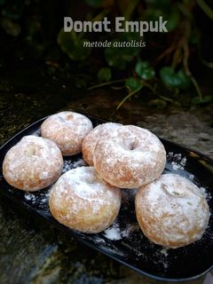 Foto resep Donat Empuk (metode Autolisis)