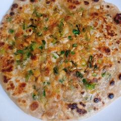A picture of Haray Lehsan k Parathay.