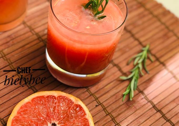 Grapefruit mocktail