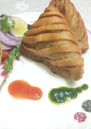 A picture of Layered samosa.