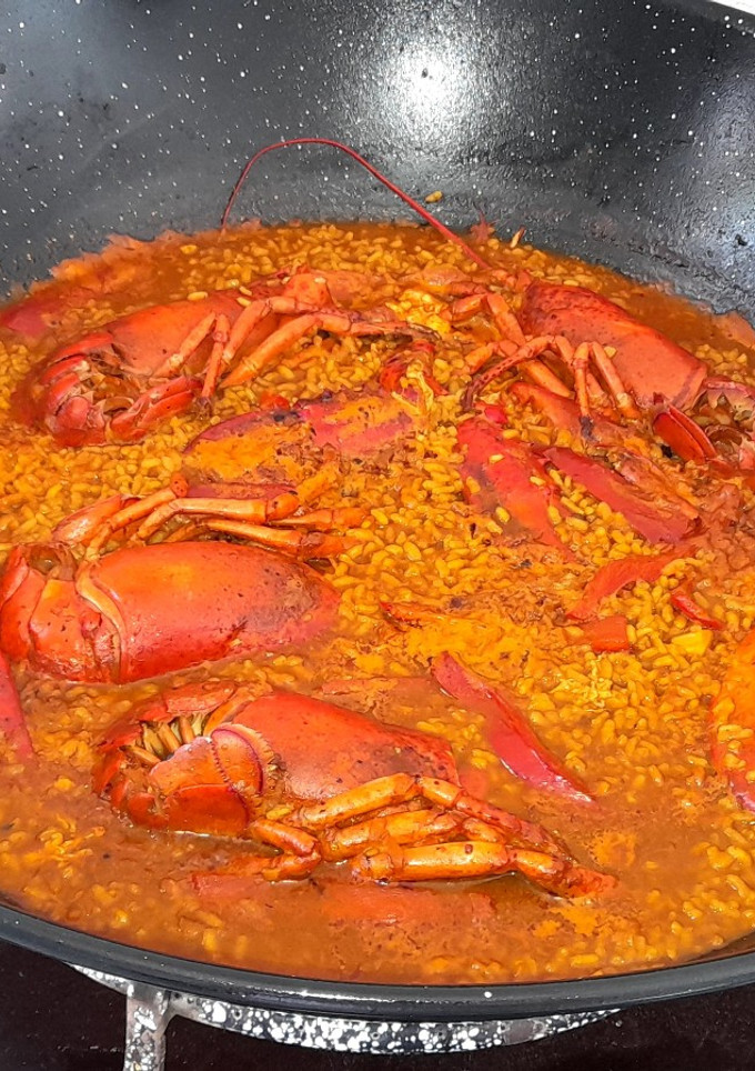 Una foto de Arroz con bogavante meloso