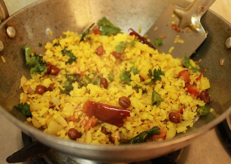 Step-by-Step Guide to Prepare Quick Gujarati aloo poha…