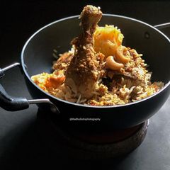 A picture of Kolhapuri Biryani.