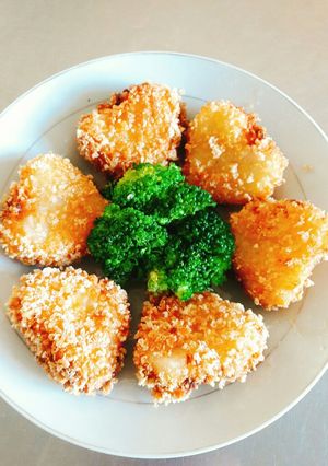 Hình của món Cơm nắm kẹp tôm chiên xù.