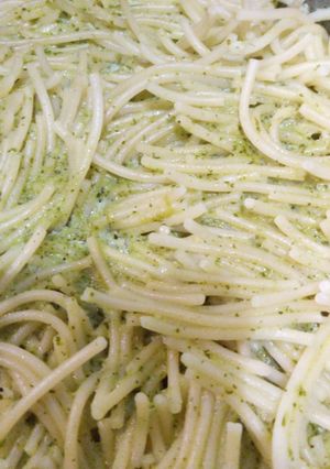 Una foto de Spaghetti al cilantro