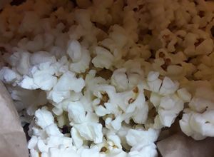 Una foto de Pop - Corn en Microondas