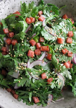 A picture of Shungiku (Edible Chrysanthemum) Ponzu Salad.