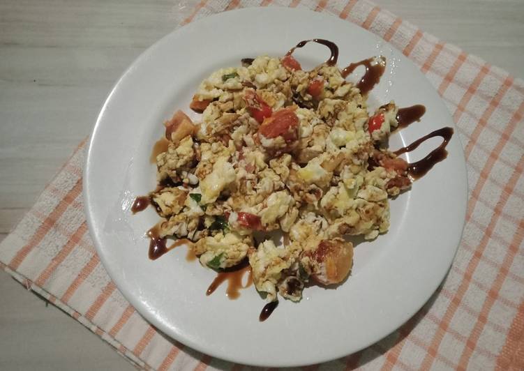 Orak-arik Telur Pedas