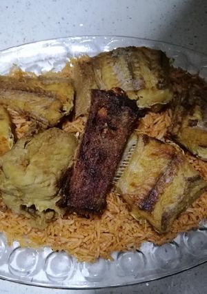 صورة لوصفة تمن احمر مع السمك