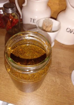 Una foto de Chimichurri argentino auténtico